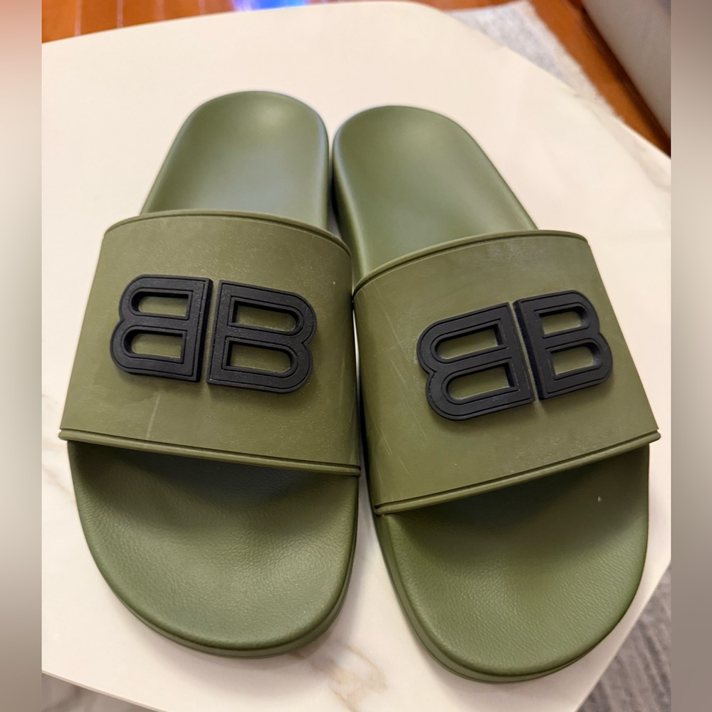 Balenciaga Men's Green Slide Sandals with Black Logo size 13